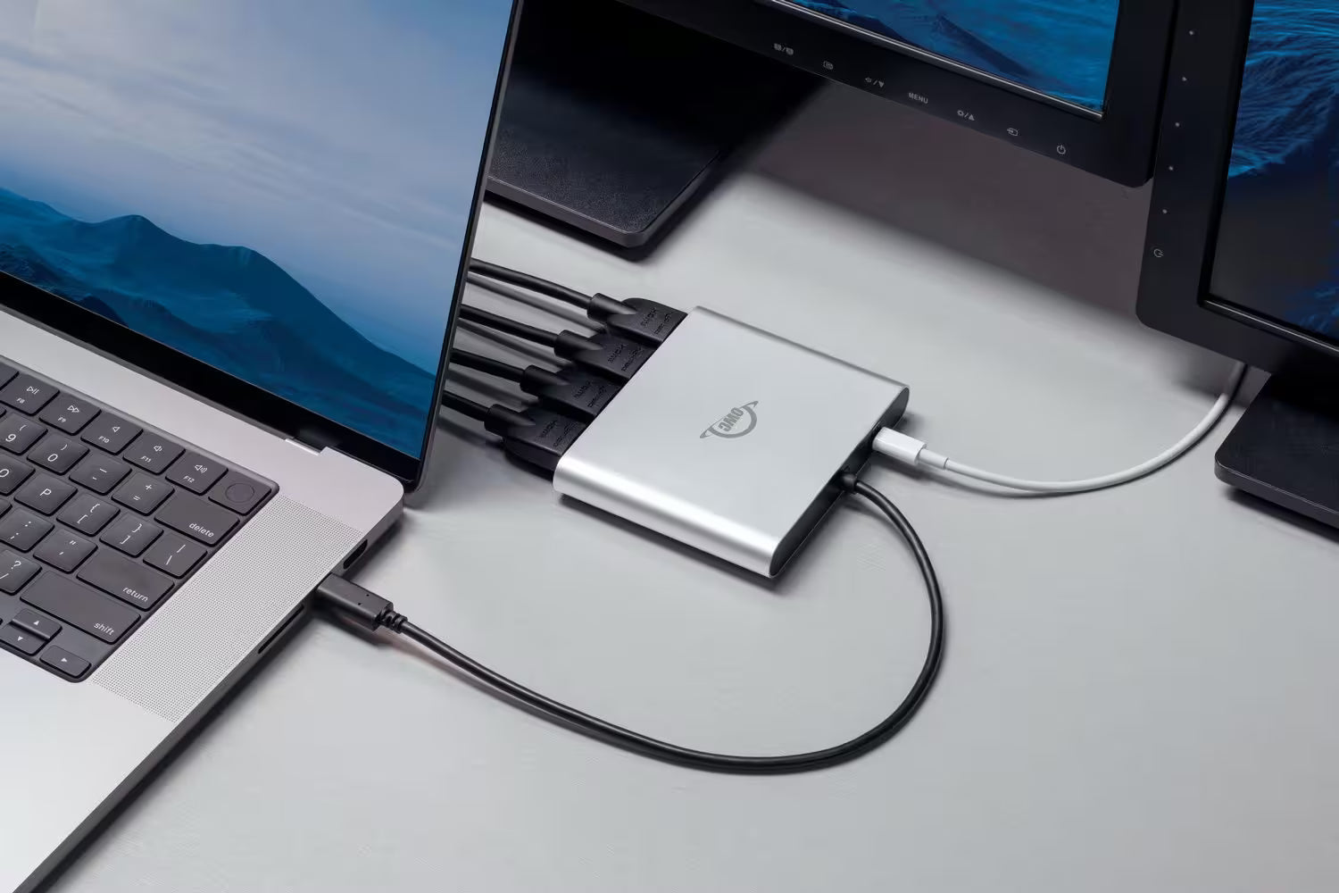 OWC USB‑C Quad HDMI 4K Display Adapter with DisplayLink - 4×4K Displays, 90W PD, Bus‑Powered