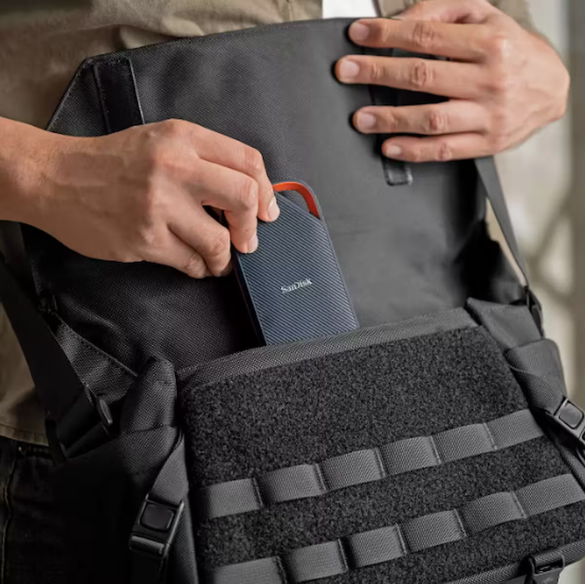 SanDisk Extreme PRO USB4 Portable SSD