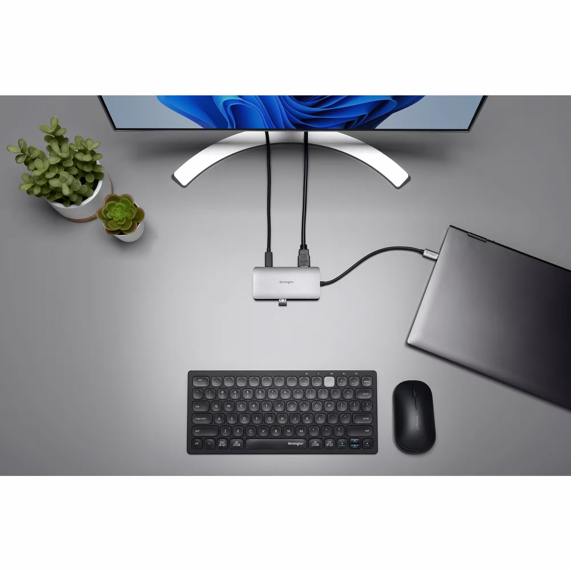 Kensington UH1400P 8-in-1 USB-C Mobile Dock for Laptop & Tablet