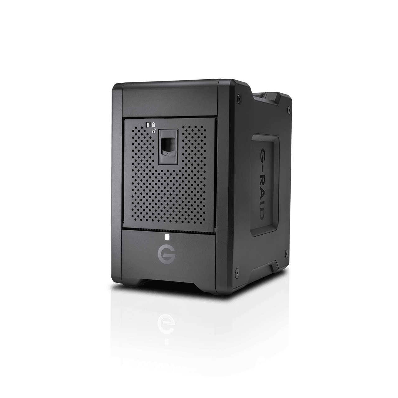 WD G-RAID SHUTTLE 4 angled view